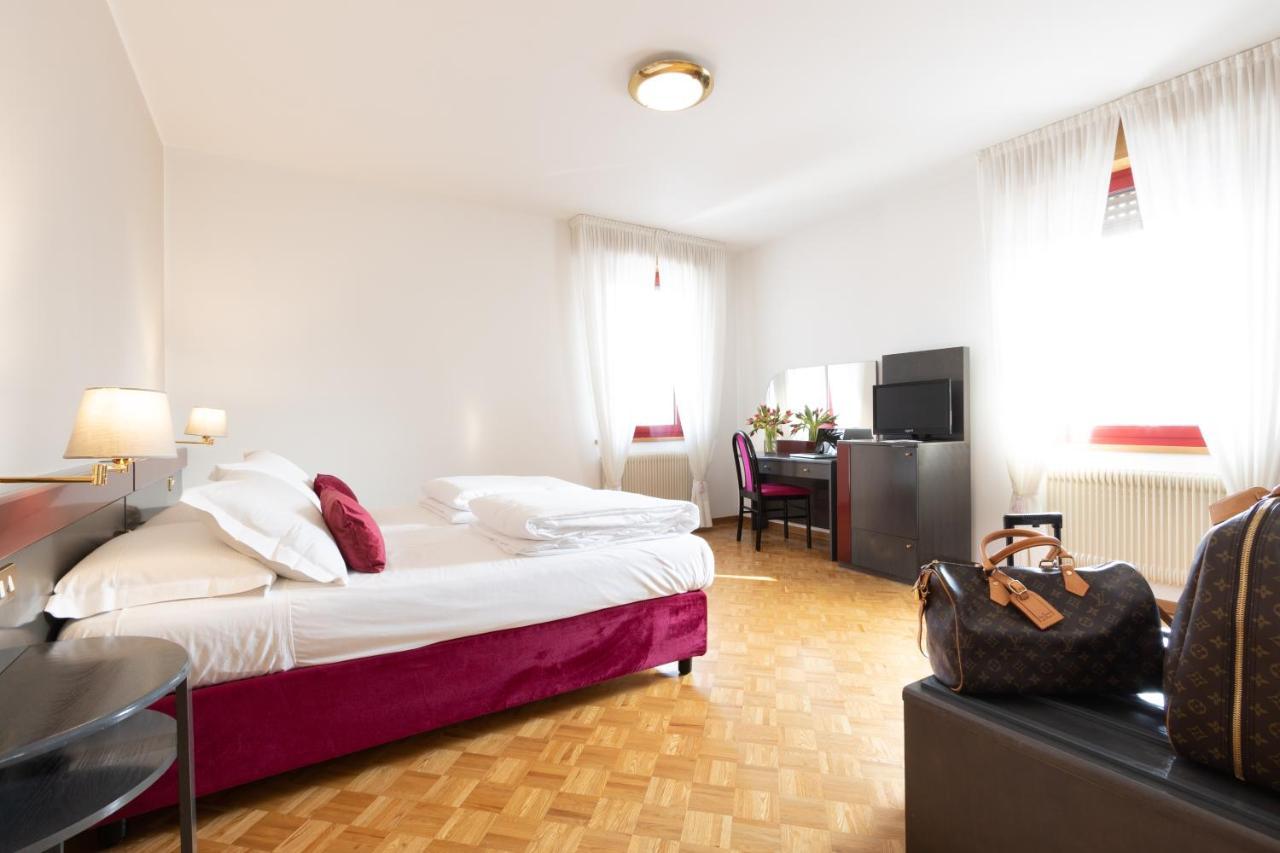 Hotel Pittini เจโมนา เดล ฟริอูลี ภายนอก รูปภาพ