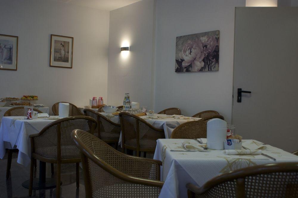 Hotel Pittini เจโมนา เดล ฟริอูลี ภายนอก รูปภาพ