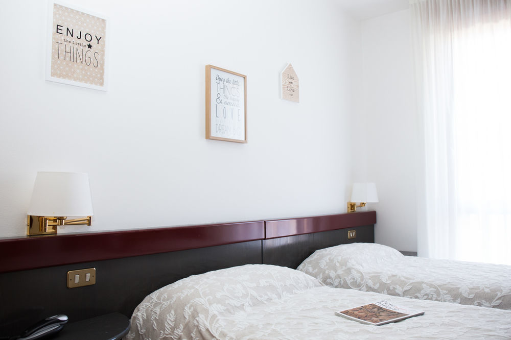 Hotel Pittini เจโมนา เดล ฟริอูลี ภายนอก รูปภาพ